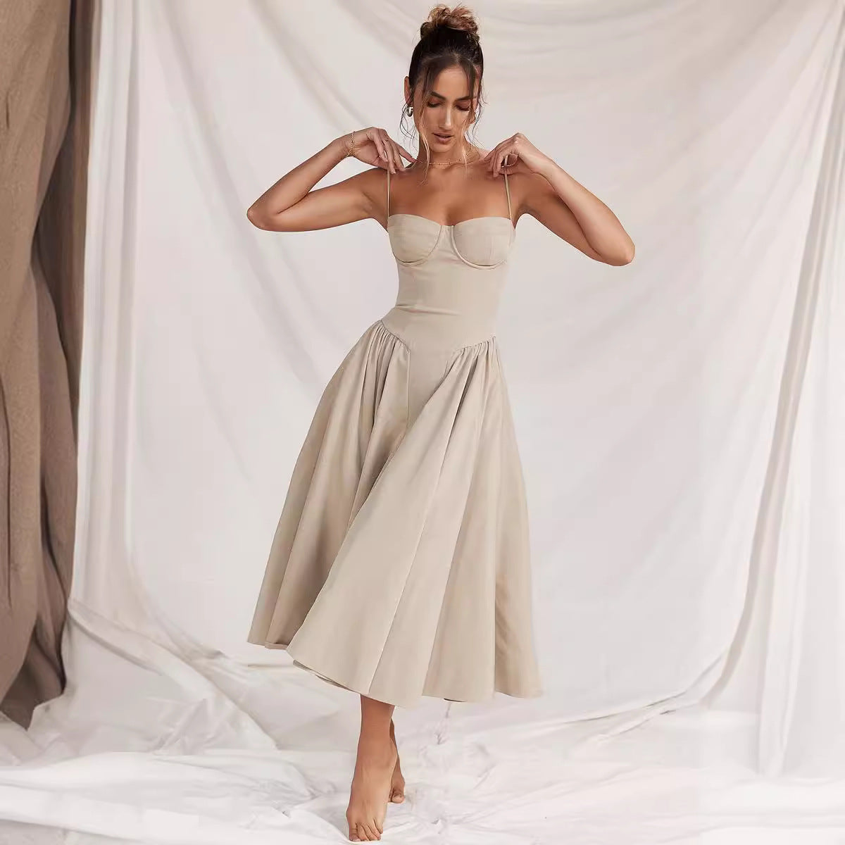 French-Inspired Retro Midi Dress with Adjustable Straps - Khaki